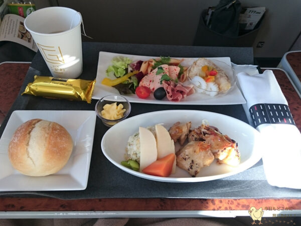 JAL国内線のファーストクラスの機内食