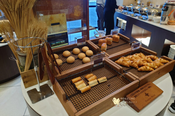 プレミアホテル門司港の朝食のパン