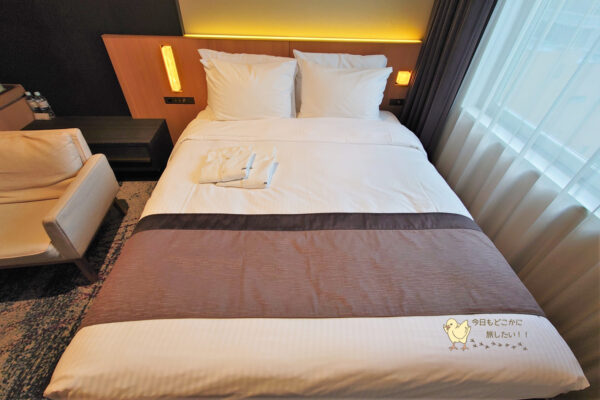「ホテルJALシティ名古屋 錦」のシンプルクイーンのベッド