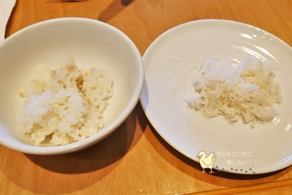 シェラトングランデ スクンビット バンコクの朝食の日本式白米とタイ米