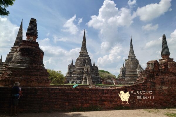 ワット・プラ・シー・サンペット（Wat Phra Si Samphet）