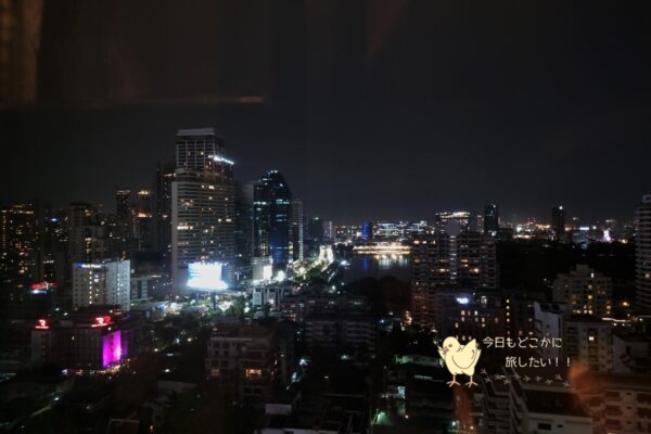 シェラトングランデ スクンビット、ラグジュアリーコレクションホテル、バンコクのグランデルームからの夜景