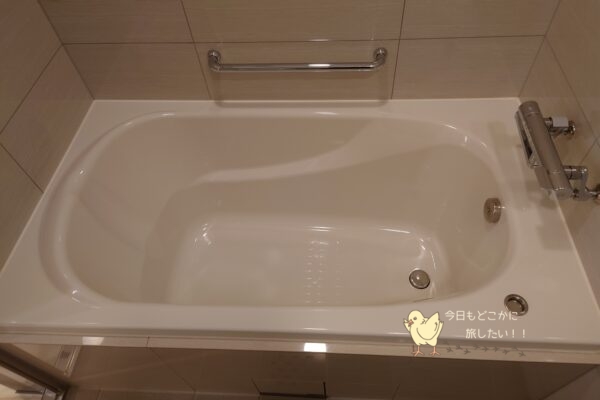 コートヤード バイ マリオット 名古屋のプレミアツインのお風呂の手すり