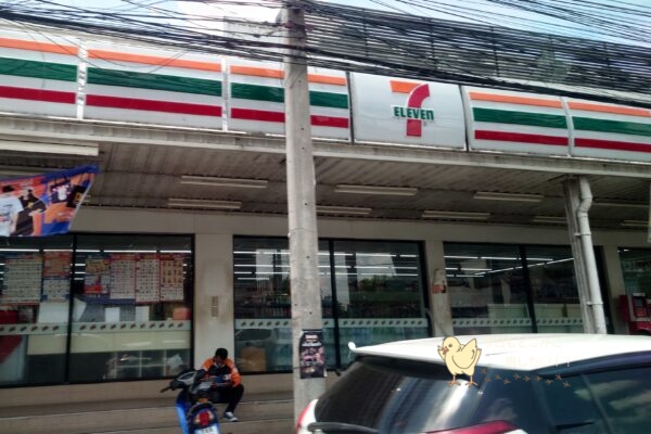 アユタヤ付近のセブンイレブン