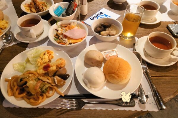 AIRLINE INN 高雄駅前の朝食