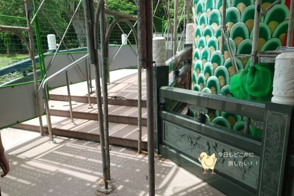 高雄の龍虎塔の中