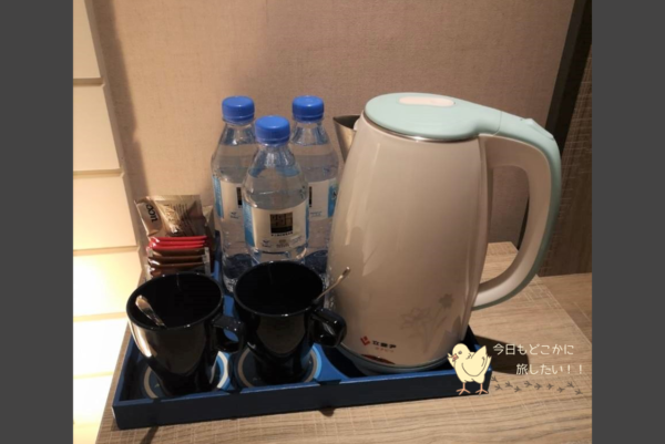 AIRLINE INN 高雄駅前のデラックスダブルのティーセット