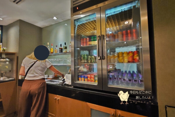 コンコースEのロイヤルシルクラウンジのドリンク