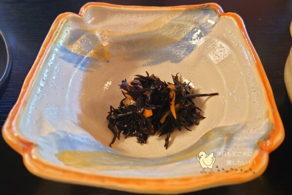 天河山荘の朝食のひじき