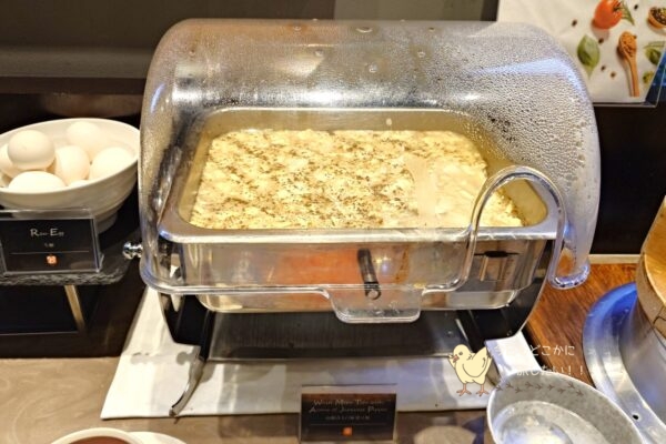 ザ ロイヤルパークホテル 福岡の朝食の「白麻婆豆腐」