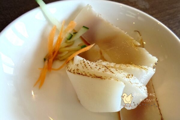 ホテルアトールエメラルド宮古島の朝食のイカの刺身